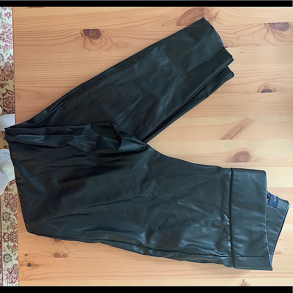 Leather leggings